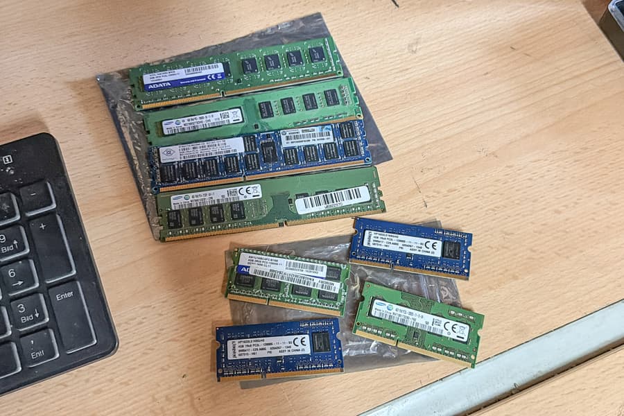 Posten RAM-Sticks